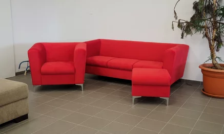 Sedačka Zora, červená